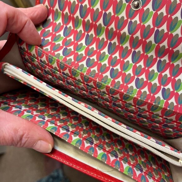 Fossil Clutch Wallet Smooth Soft Red, Burgundy, Leather Snap Close - Picture 7 of 9